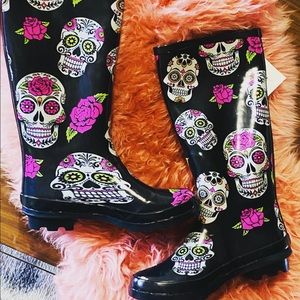 Women’s Rose Skull Rain Boots